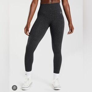LIKE NEW Gymshark Adapt Seamless Legging